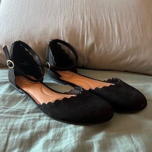Torrid Black Scallop flats. Size 12.